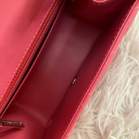 CHANEL pink lambskin square mini bag - Picture 12 of 15